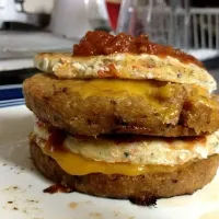 Quadruple layer chicken-veggie burger|Emilyさん