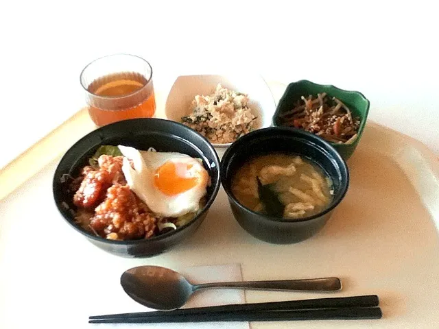 鶏ロコモコ丼！美味しくないわけがない。|JACKさん