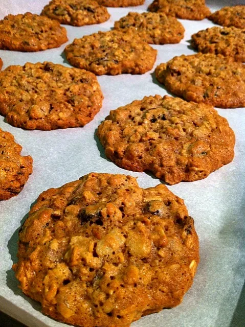 Chewy Oatmeal Raisin Cookies|Nanaさん