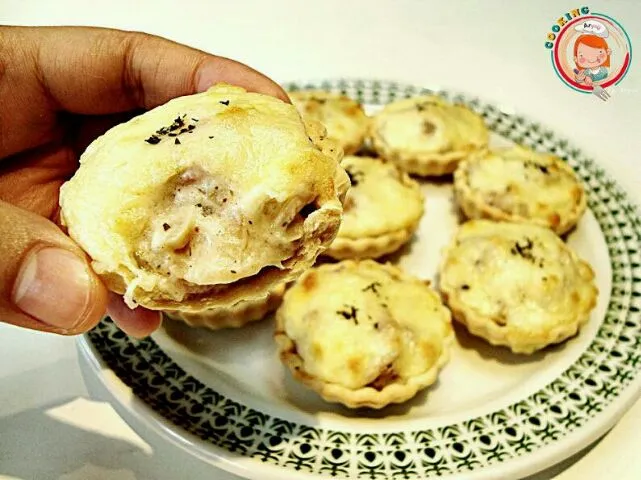 ham&mushroom tarts eith cheese by ARYUU|ARYUUさん