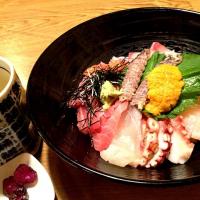 海鮮丼