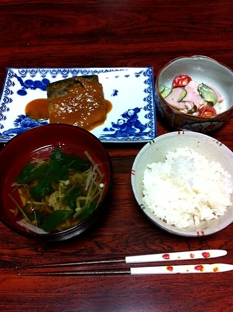 鯖の味噌煮、蓮根のマヨ和え、吸い物|ナミカワさん