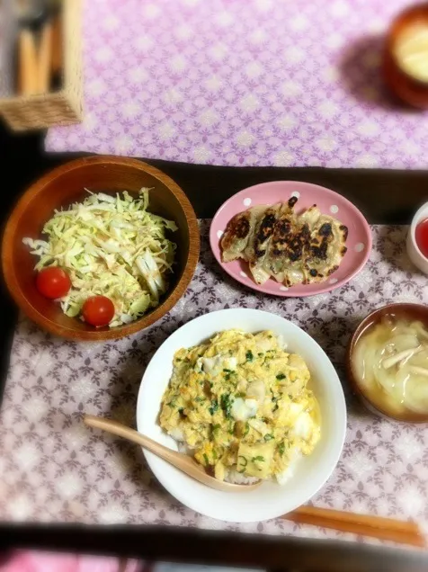 湯葉入り親子丼と餃子|ともみんさん