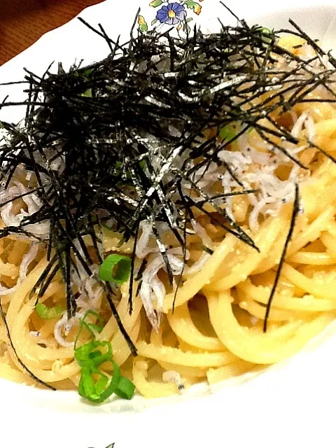 明太子としらすのパスタ|ナナミさん