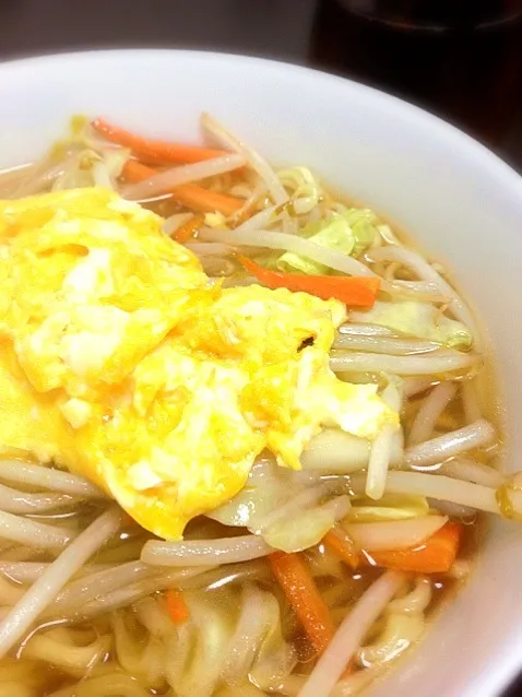 マルちゃん製麺で野菜と卵ラーメン|chobicmさん