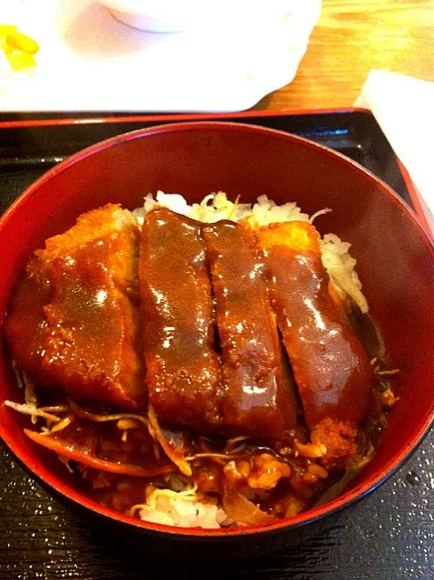 Snapdishの料理写真:ソースカツ丼♡|かなんさん