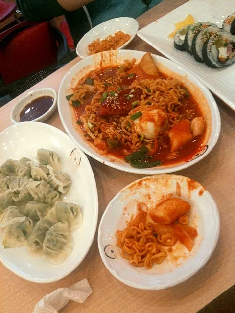 Korean lunch in Korea|PinkBarbieさん