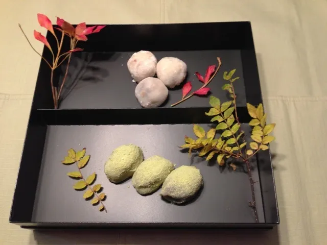 くるみもちとうぐいすもち|ひさこさん