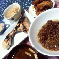 Snapdishの料理写真:ブリカマゆず塩麹、肉味噌ふろふき大根|工藤遵江さん