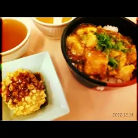 麻婆丼(^｡^)|渡邉さやかさん