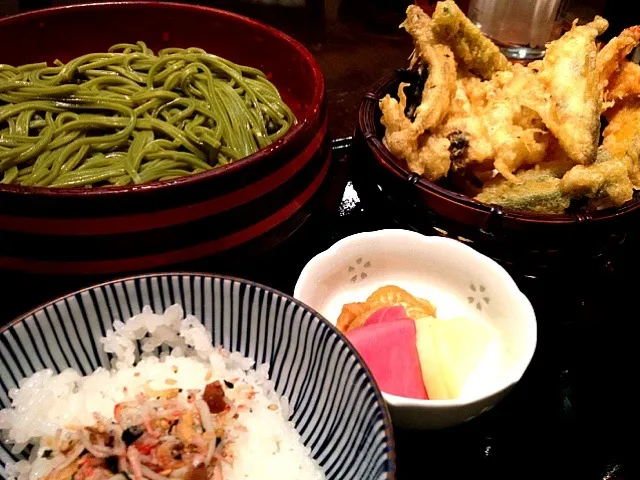 今日のお昼は茶そばセット。|ルーア・ブランカさん