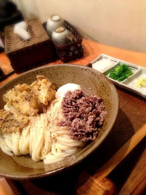 肉舞茸天温玉ぶっかけうどん|ユーリーさん