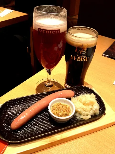 yebisu beer + german sausage|Yvonne C.さん