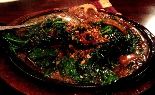 Sizzling Garlic #Spinach from Gerry's Grill|sooprcoolchicaさん