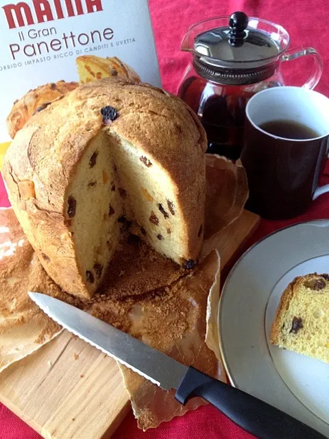 Snapdishの料理写真:イタリア伝統焼き菓子パネトーネ|マッキーさん