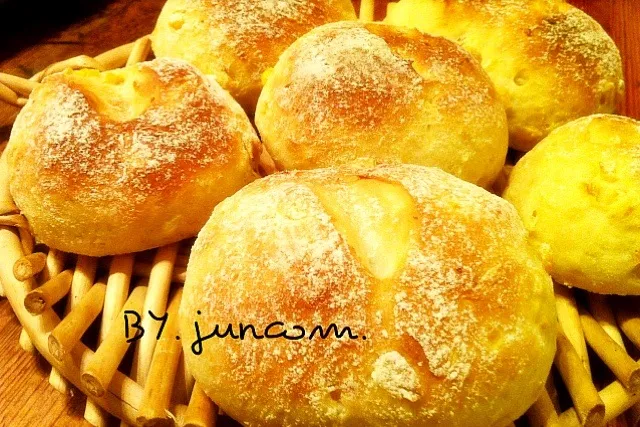 コーンパン|juncomさん