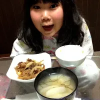 Snapdishの料理写真:牛肉と牛蒡のしぐれ煮|シャンドラさん