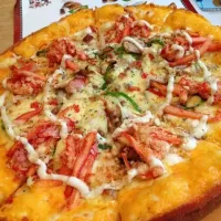 Snapdishの料理写真:Mr.Pizzaのカニピザ|yumiさん