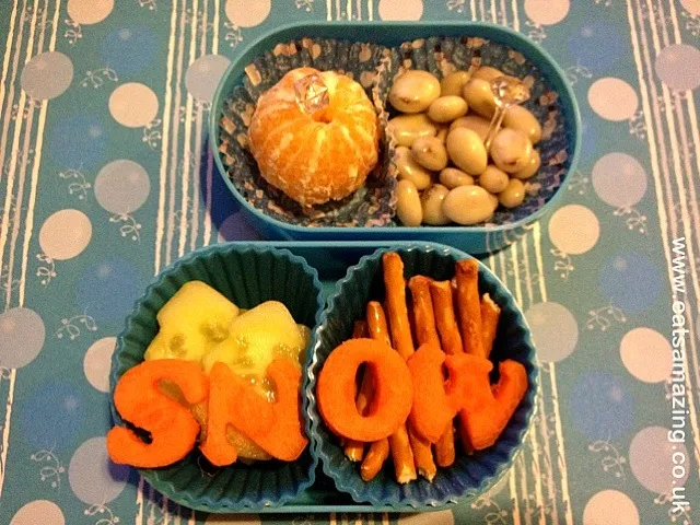 Snapdishの料理写真:Snowman Themed Bento|Grace Hallさん