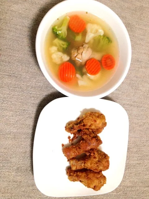 Sop ayam & ayam tepung|deedee nadyaさん