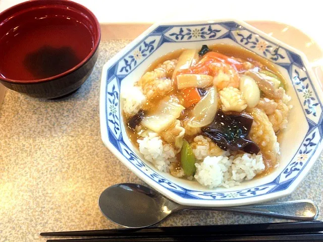 日替り定食 中華丼 550円@東久留米市役所のレストラン|Johnnyさん