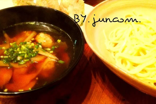 ふわとろ鶏団子と根菜のつけうどん|juncomさん