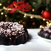 Snapdishの料理写真:Chocolate Peppermint Bundt Cake  (recipe adapted from "Cake Simple")|zina jacksonさん