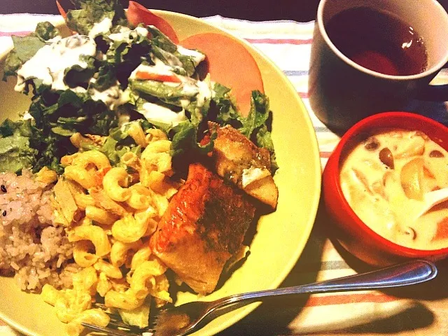 Fish plate and homemade stew|PinkBarbieさん