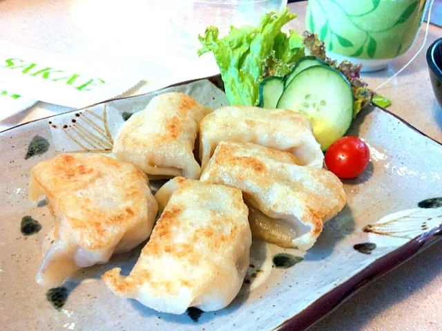 Pan fried shrimp dumplings|Justinaさん