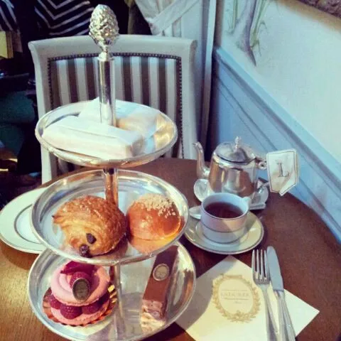 laduree afternoon tea ^3^|karenyuenさん