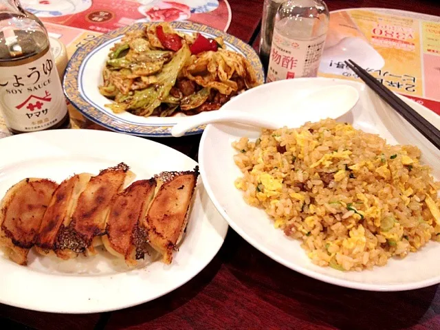 バーミヤン 炒飯、回鍋肉、餃子|もへさん