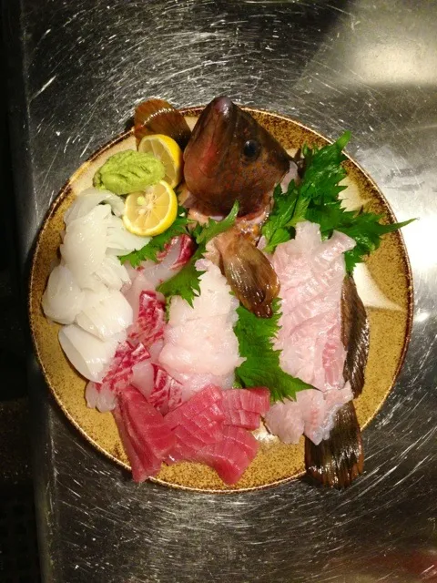 きじはたと赤舌とシクチとマグロに紋甲イカのお造り|Hidetoshiさん