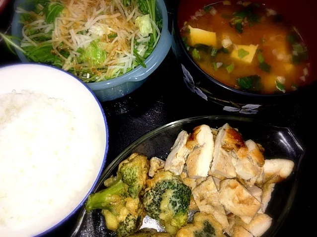 Chicken sauté, Broccoli Tempura, Daikon Salad&Miso Soup|Tito Jickain Recososa Jrさん