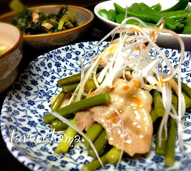 にんにくの芽の中華風蒸し豚、スナップえんどう、小松菜とツナのポン酢炒め、豚汁|マキさん