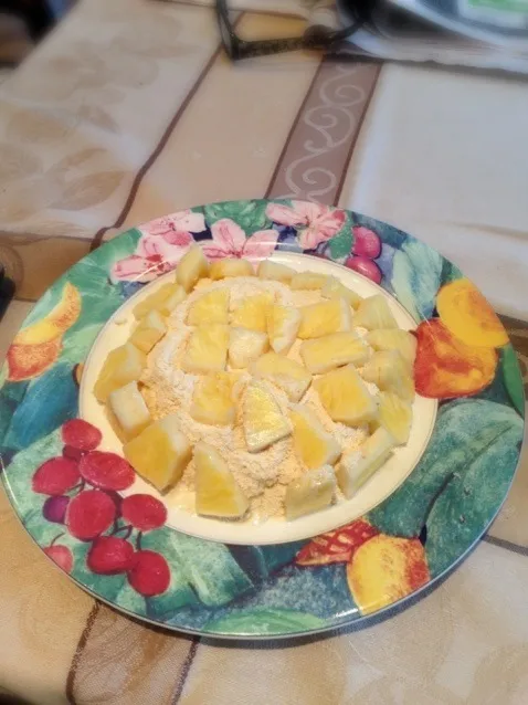 Cottage Cheese and Pineapple|Jim Letourneauさん