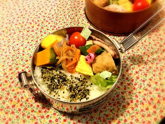 12月19日  つくねとイカ野菜炒めのお弁当|かとっちみゆさん