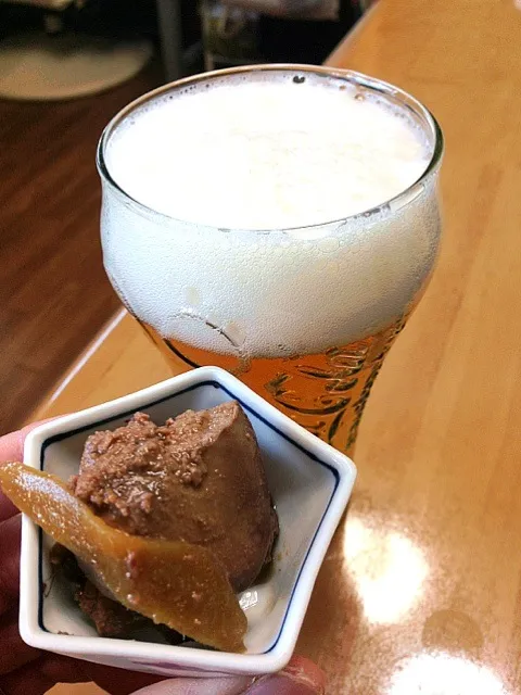 鶏の肝煮＆ビールNOW(・ω・)ノ|伍龍やすさん