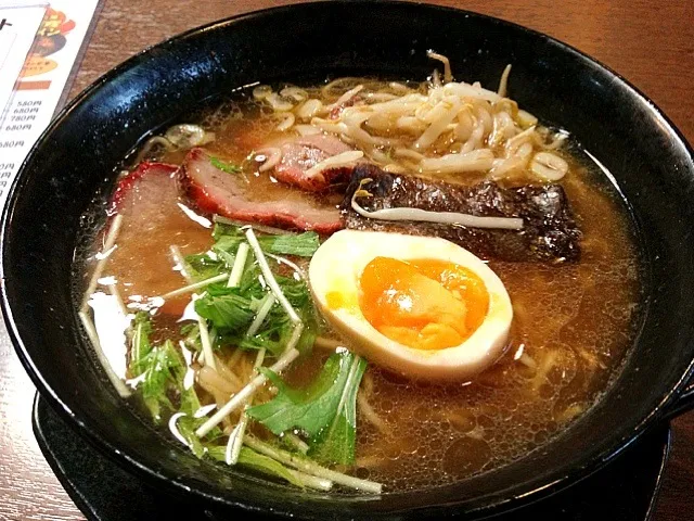 昔ながらの醤油ラーメン|こんどう かずゆきさん