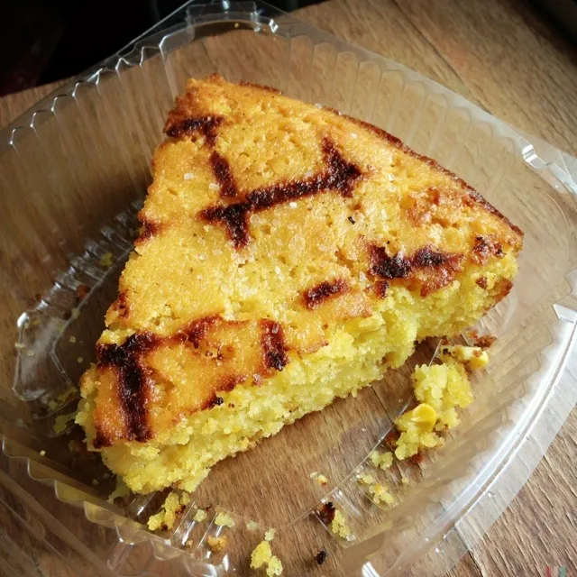 Snapdishの料理写真:Grilled Cornbread|stephanie mizuhaさん