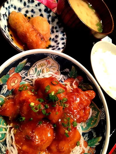 鳥の唐揚げチリソース定食|tomoさん