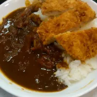 Snapdishの料理写真:夜勤終わって、「例の」カツカレーwなか卯のだけどね！|るーさん