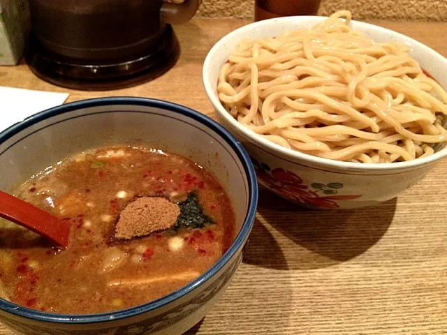 辛つけ麺 中盛り|ひろろーんさん