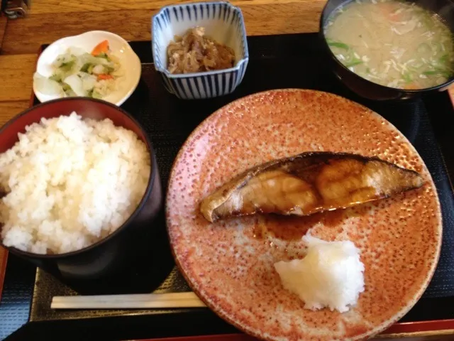 ブリ照り定食|おっちさん