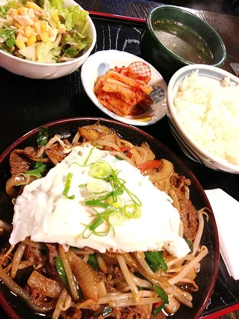 昼食べた、プルコギ定食|ハルさん
