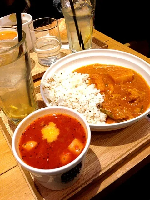 Snapdishの料理写真:カレーとスープのセット|瞶さん