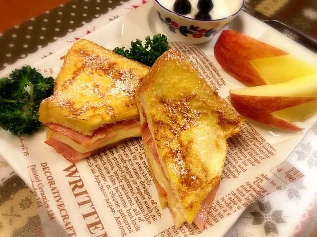 Snapdishの料理写真:朝ごはん  クロックムッシュ🎶|メイスイさん