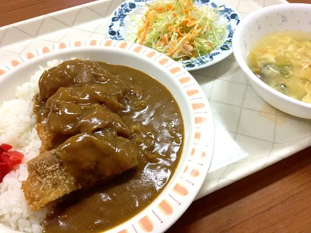 社食。チキンカツカレー。|osayanさん