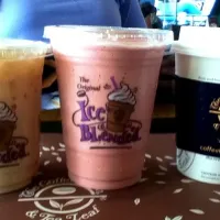 Triple treat @ CBTL MOA|robert musngiさん