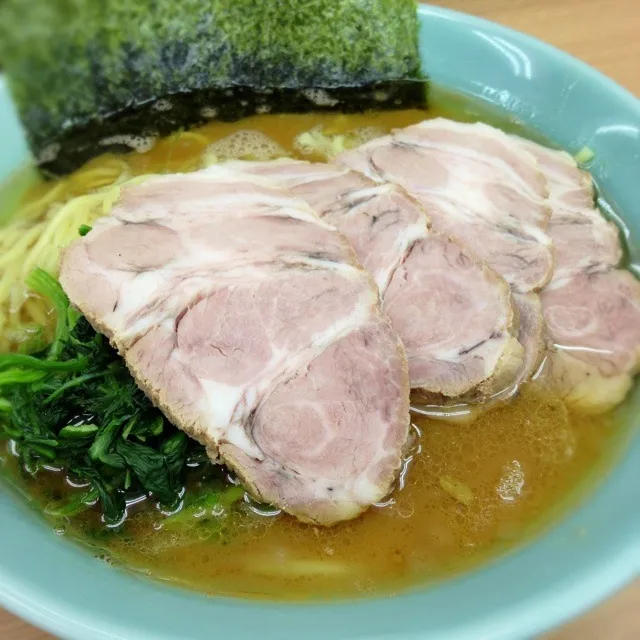 Snapdishの料理写真:チャーシュー麺 中 固め濃いめ多め|Koichi Shibataさん