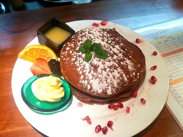 Gingerbread pancakes|lauren shannonさん